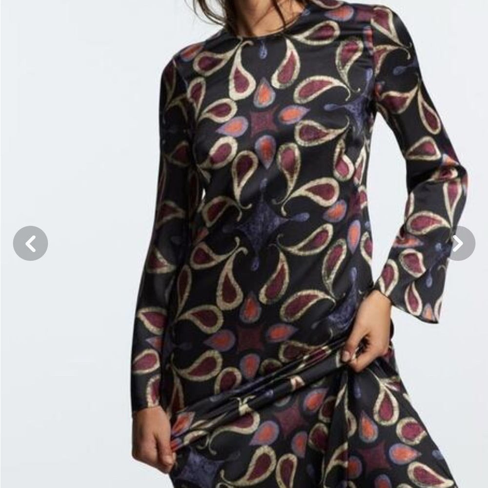 Zara Vibrant Long Sleeve Dress with Multicolor Pattern